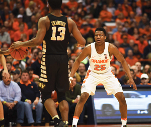 Tyus Battle plays defense in Syracuse's game against Wake Forest in 2017. 